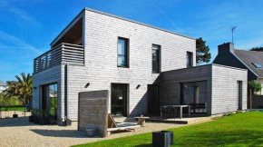 Villa en bois VUE MER avec jardin clos, WIFI, à 500m plage à l'Ile Grande en PLEUMEUR-BODOU REF-269